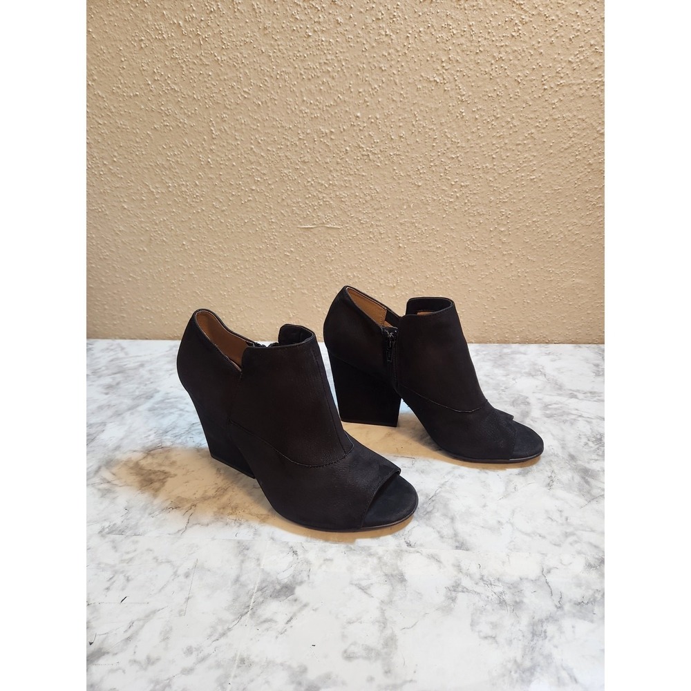 Naturalizer Womens 8.5W Black Skylar Leather Peep Toe Block Heel Booties